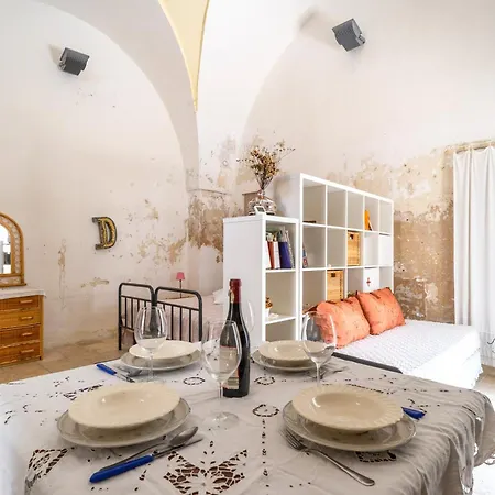 Apartment L'angolo Fiorito *